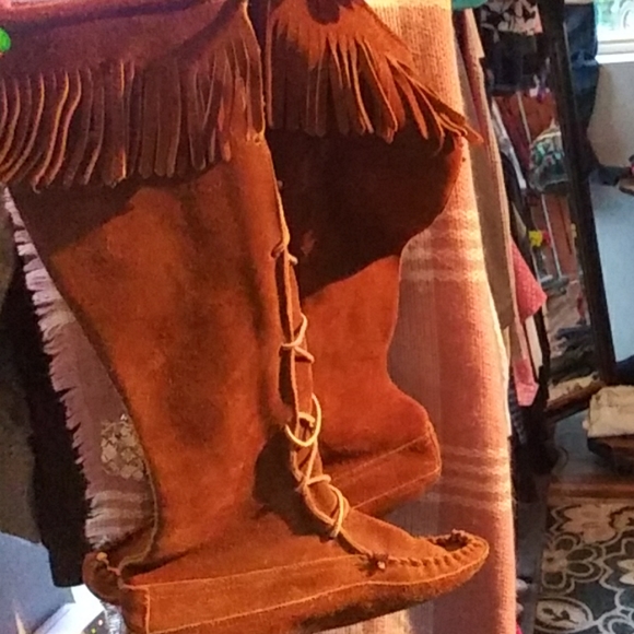 Shoes - Moccasins